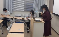 卒論中間発表会2