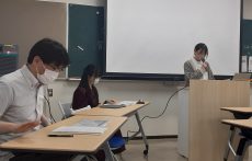 卒論中間発表会4